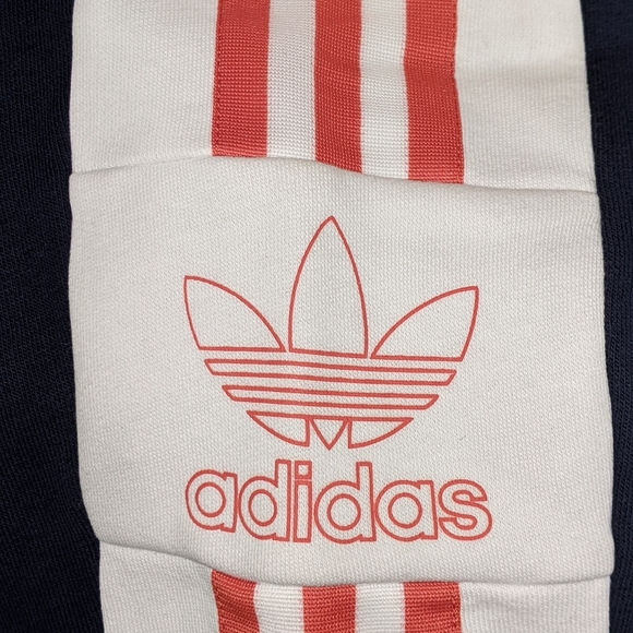 ADIDAS COTTON SHORTS BRAND NEW WITH TAGS BLUE WHITE AND ORANGE - Picture 2 of 3